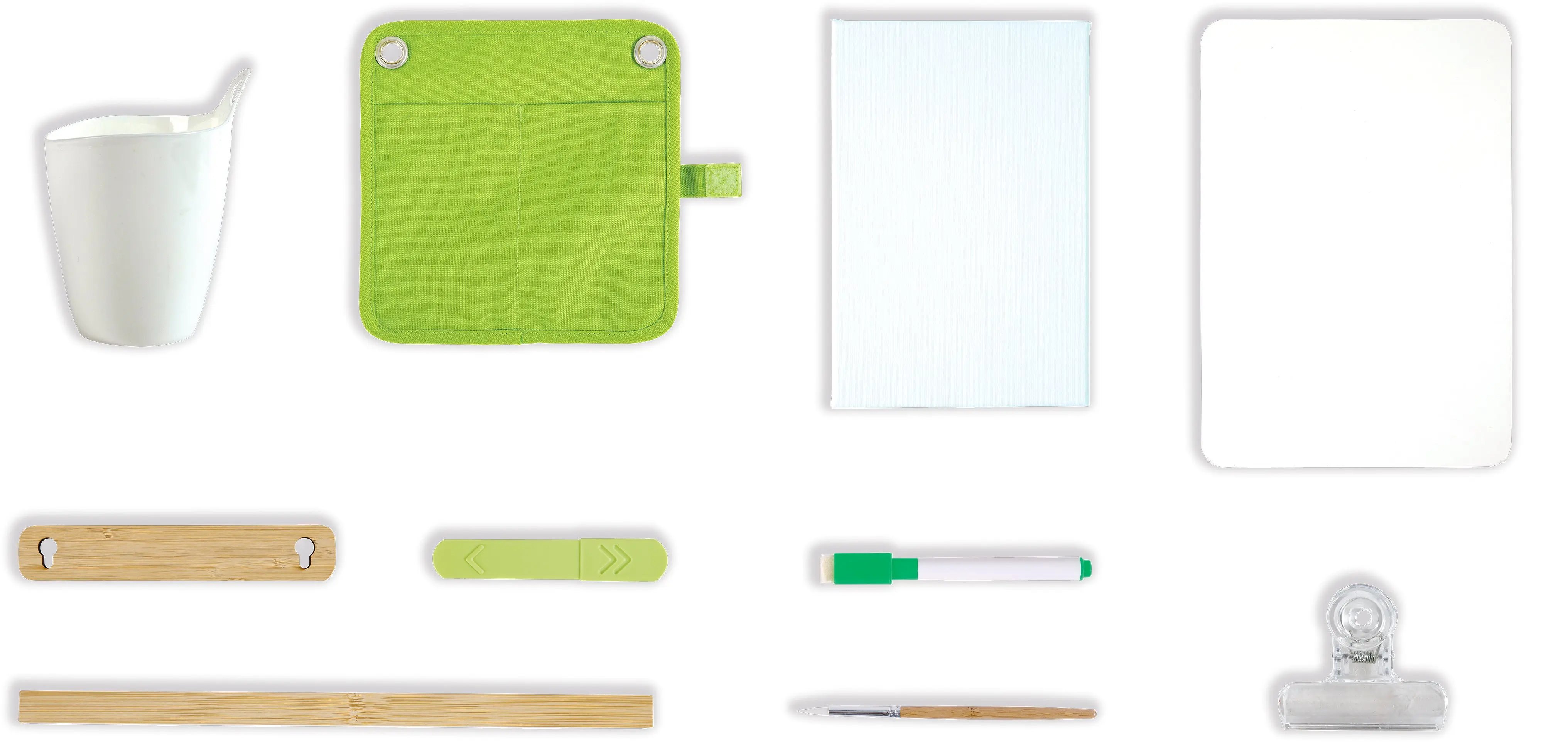 Hape Portable Bamboo Easel - Image 3