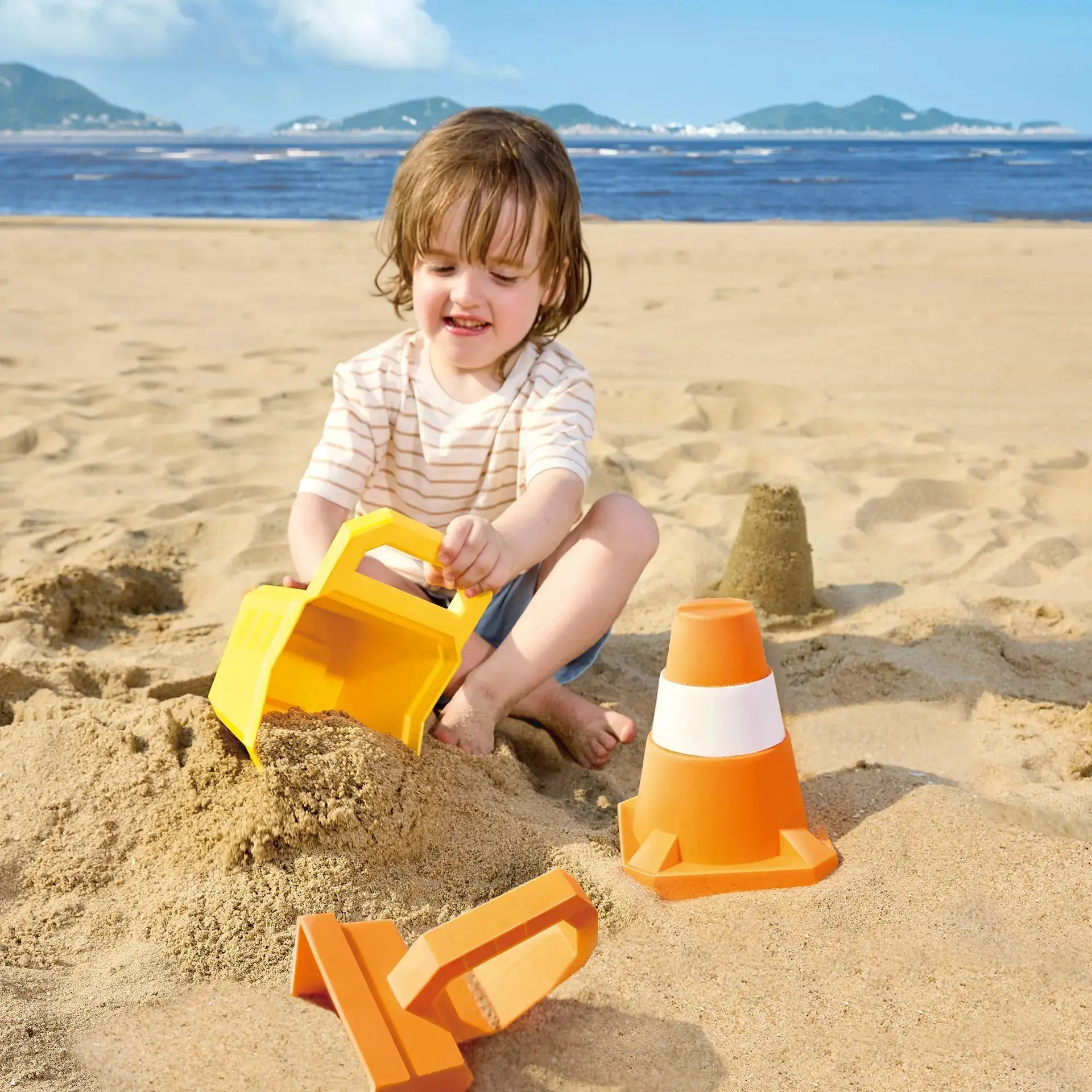 Hape Sand Construction Playset - Image 3