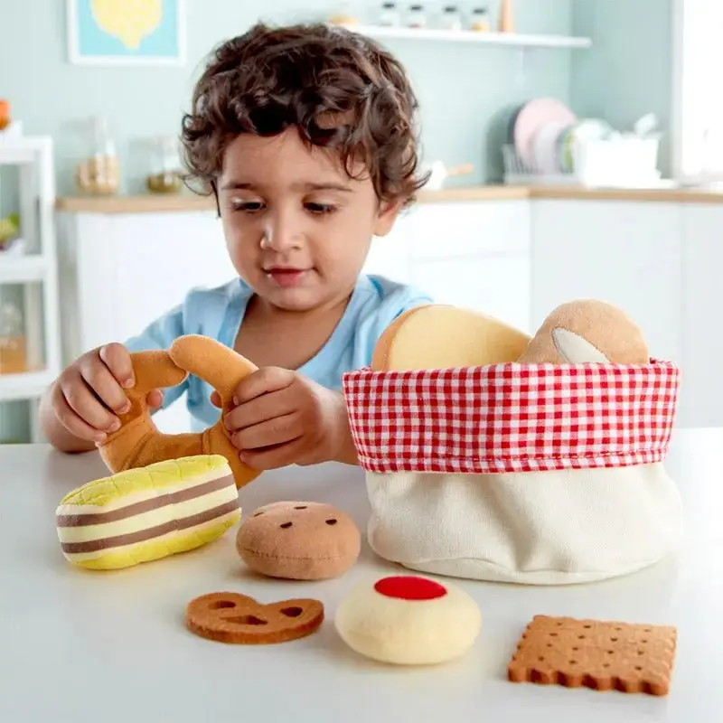 Hape Toddler Bread Basket - Image 3